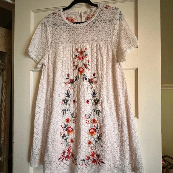 Floral Embroidered Kids Dress - Picture 1 of 5